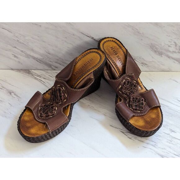 Sesto Meucci Women's Brown Metal Wire Embellished Leather Wedge Sandal Size 38 - Picture 1 of 9